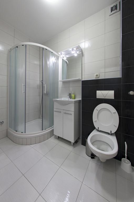 Guesthouse Villa Klara Baška Voda エクステリア 写真